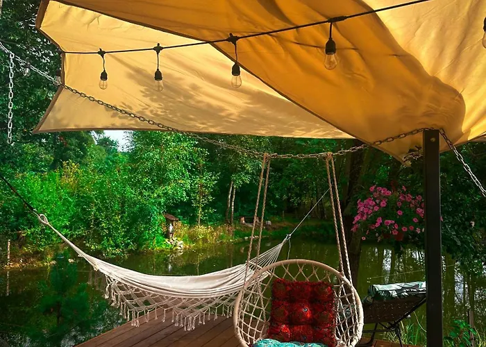 Naturalnie I Wspaniale Kemp Kamienica Krolewska